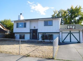 211 W Broadway Ave, Milton Freewater, OR 97862