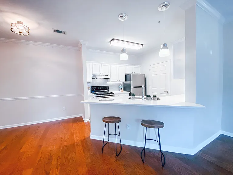 45 Sycamore Ave #1625 — Photo 8