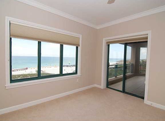 3rd image of 4516 Southwinds Dr