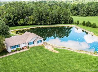 6073 N Dow Ridge Rd, Madison, IN 47250