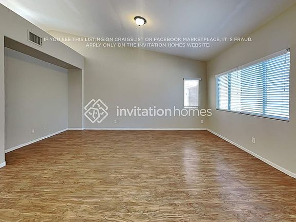 5th image of 2421 Island Paradise Ave