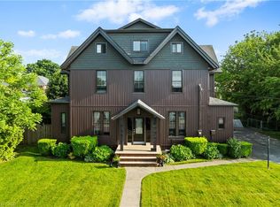 5368 Menzie St, Niagara Falls, ON L2E 2V8