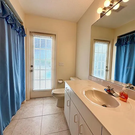 5024 Southern Pine Cir — Photo 49