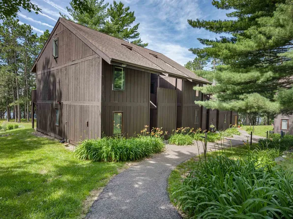 1 Oak Trl, Wisconsin Dells, WI 53965