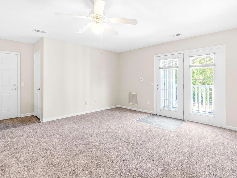 Perry Hill Apartments — Photo 11