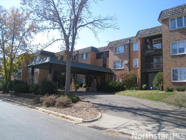 1st image of 3200 Virginia Ave S APT 216