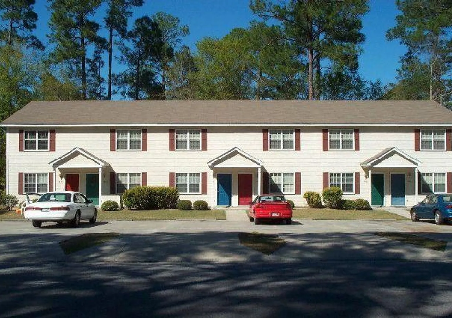 2 Bedroom | 1 Bath Townhouse — Photo 1