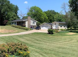 1427 NE 64th St, Pleasant Hill, IA 50327