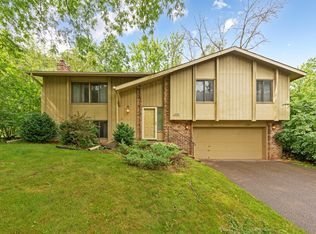 12108 Red Oak Ct S, Burnsville, MN 55337