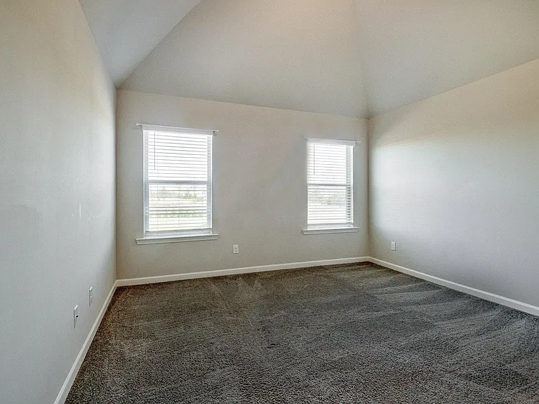 144 Reserve Pl — Photo 14