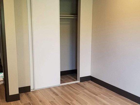 5th image of 1385 W Silver Meadows Dr Unit 73