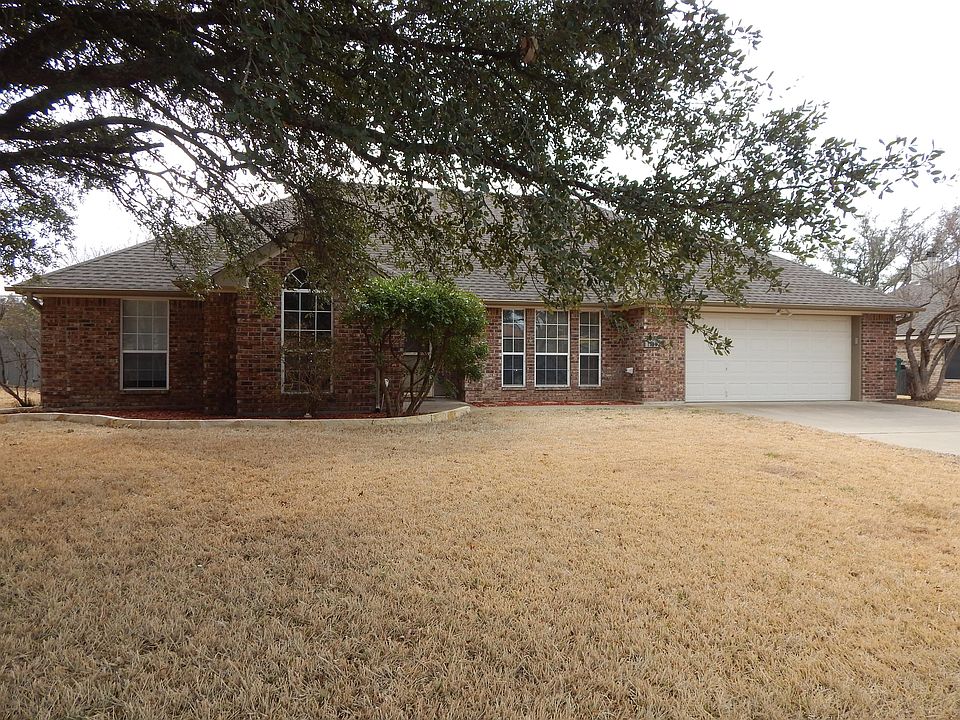 1st image of 1810 McGinnis Ct