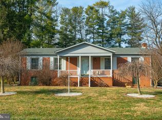 19 Cardinal Dr, Shepherdstown, WV 25443