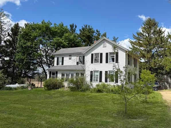 6050 County Road M, Oregon, WI 53575
