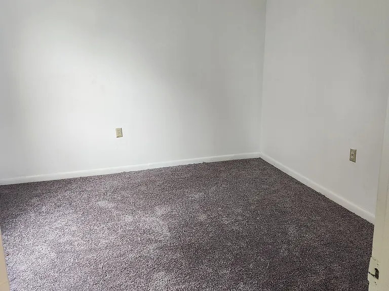 406 E Moler Ave #1 — Photo 6