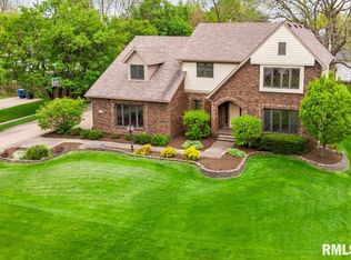 4025 E 61st Blvd, Davenport, IA 52807