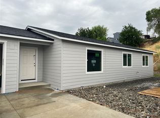 2251 SE Sage Brooke Rd, East Wenatchee, WA 98802