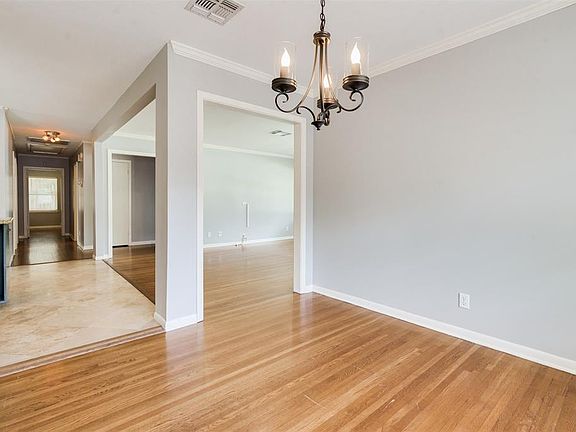4th image of 8906 Bace Dr