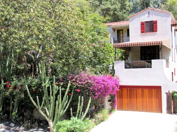 2946 N Beachwood Dr, Los Angeles, CA 90068