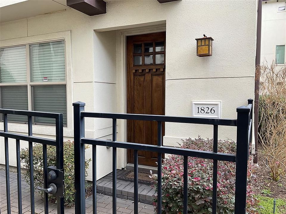 1st image of 1826 Anita St