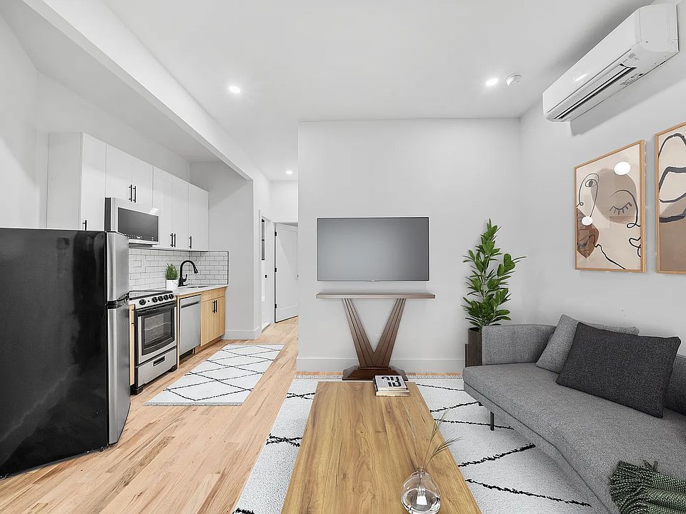 1st image of 312 Manhattan Ave APT 1C