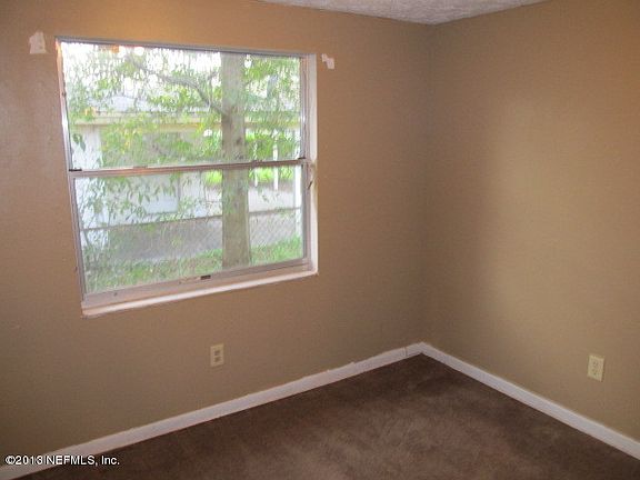 4th image of 2928 4th Street W