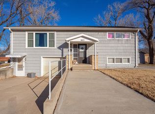 803 E Claflin Ave, Salina, KS 67401