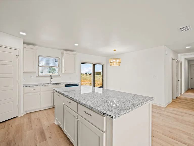 14904 North Cres #1200 — Photo 10