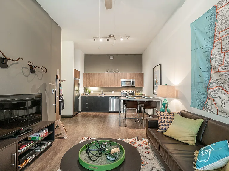 Arena District Apartments — Photo 6