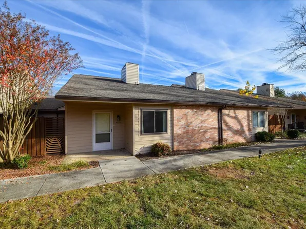 409 Windward Dr SW #409, Roanoke, VA 24014