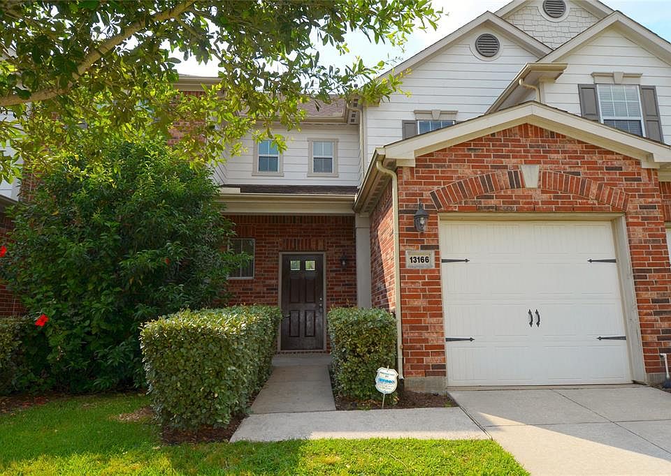1st image of 13166 Lawsons Creek Ln