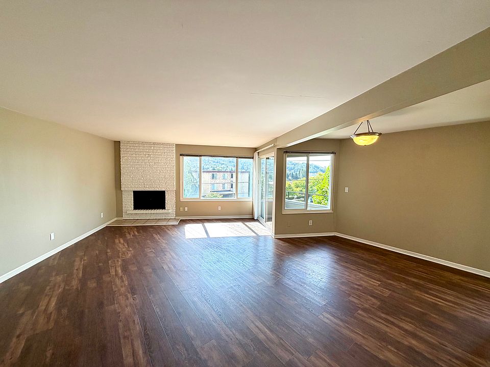 1st image of 2663 Thorndyke Ave W APT 201