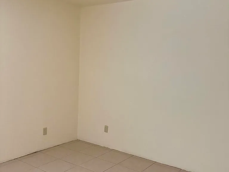 5068 E Fort Lowell Rd — Photo 5