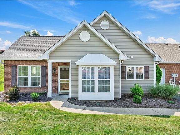 2nd image of 6230 Oyster Bay Ct