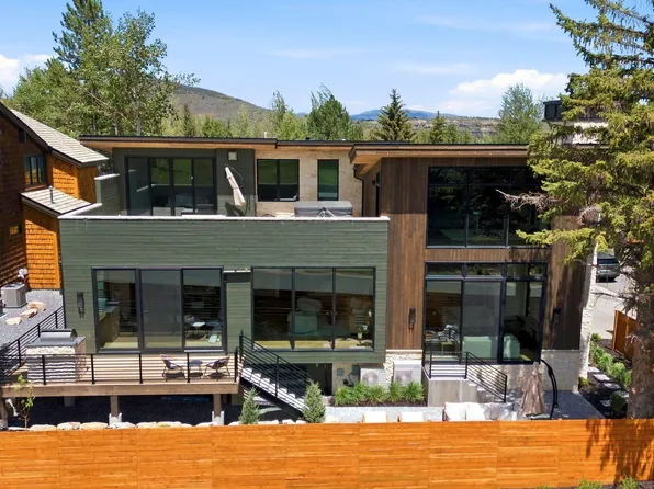 2083 Three Kings Ct, Park City, UT 84060