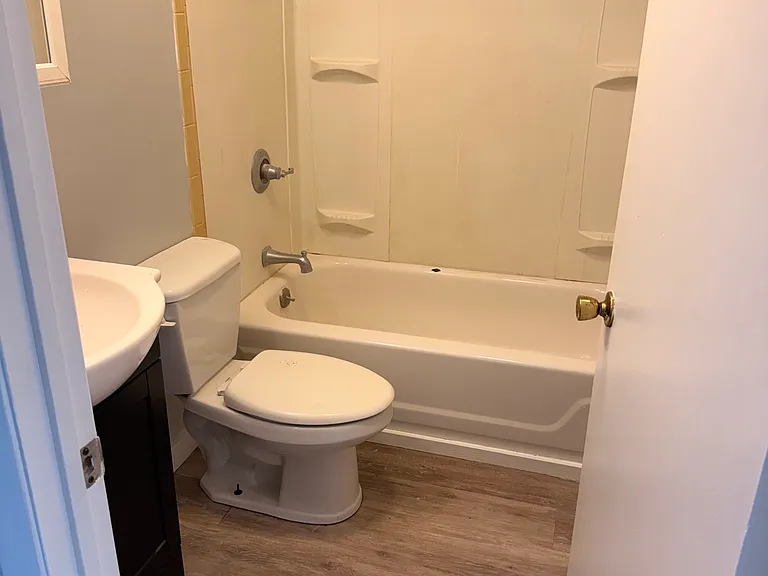 3651 Eaton Brook Rd #4 — Photo 2