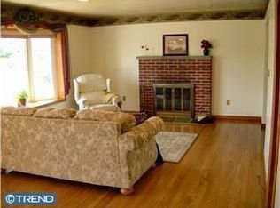 728 Stopp Ln, Coopersburg, PA 18036