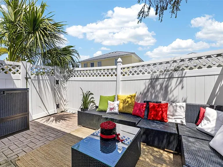 5536 Luminar Pointe Ln — Photo 42