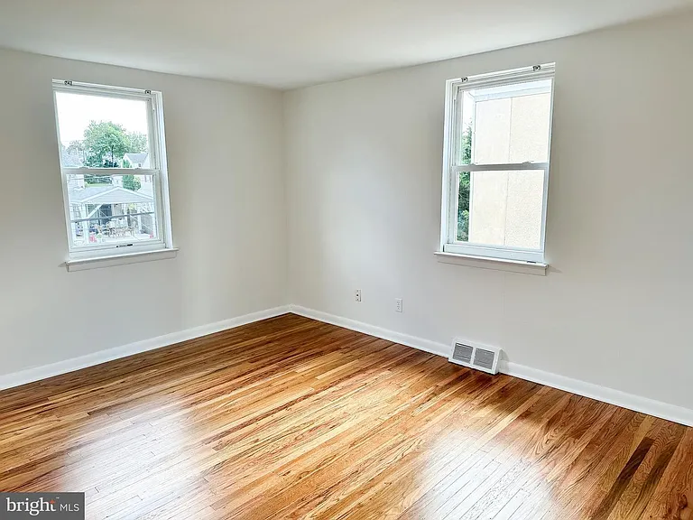 104 Clement Rd #D — Photo 7