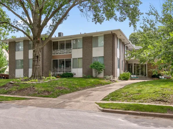 4225 Grand Ave APT 9, Des Moines, IA 50312