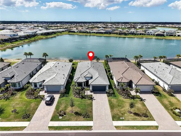 20300 Napa LOOP, ESTERO, FL 33928