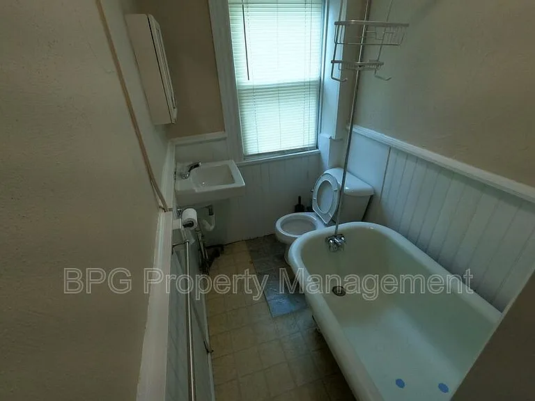 20 W Wolfe St — Photo 15