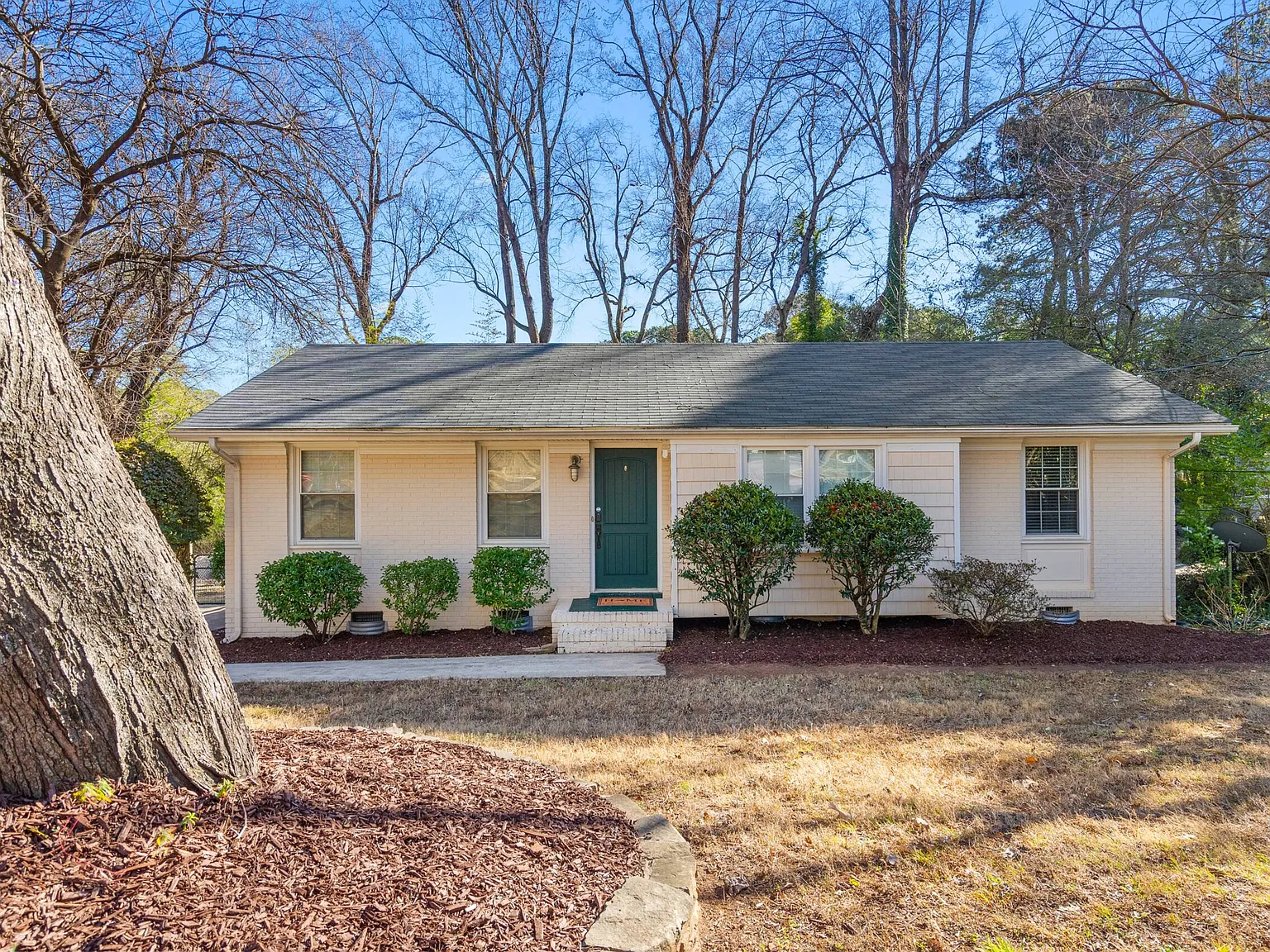 3 bed, 1782 sqft, $4,000 — Photo 2