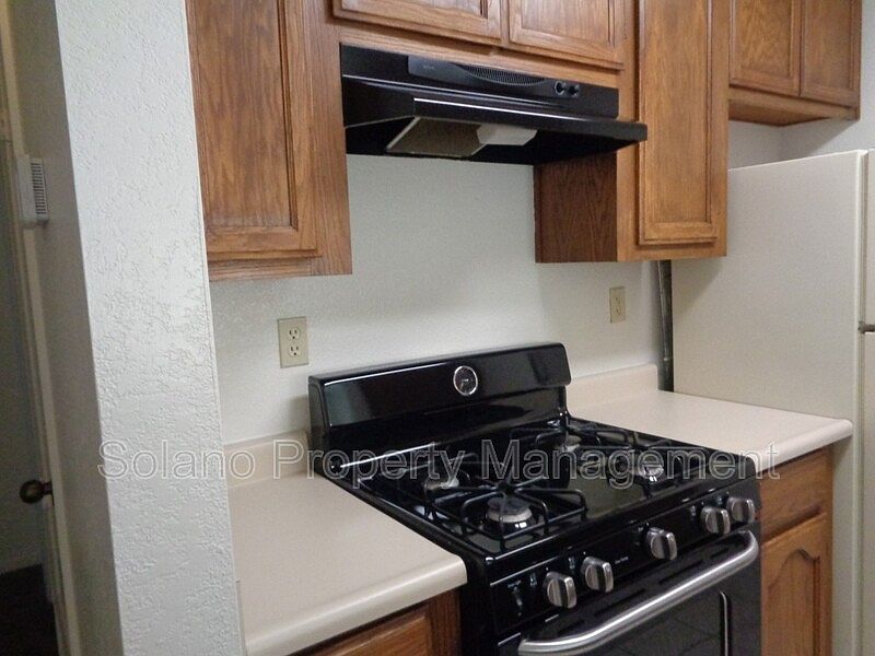 1st image of 1801 Marshall Rd APT 1002
