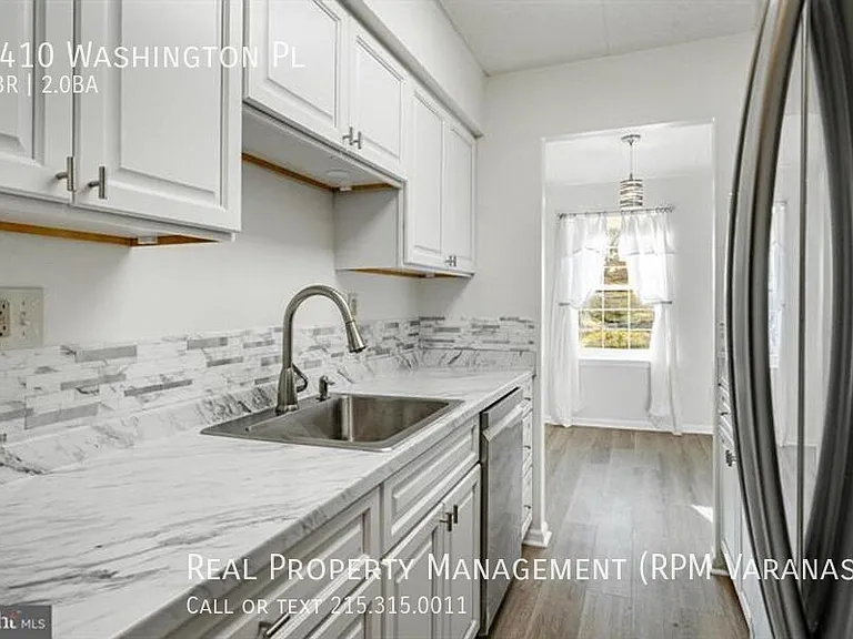1410 Washington Pl — Photo 3