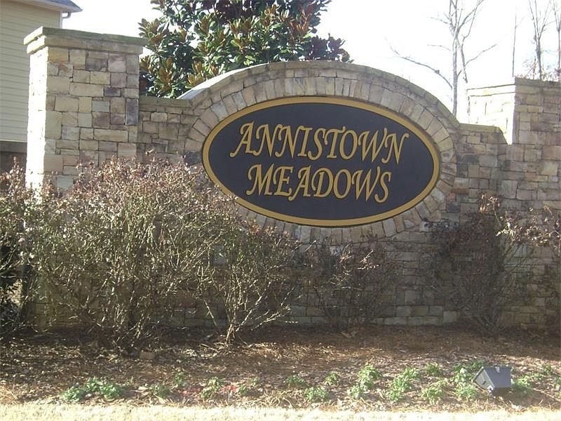 2nd image of 3199 Moon Stone Ln