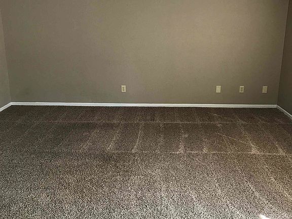 3rd image of 1263 Clove Ct