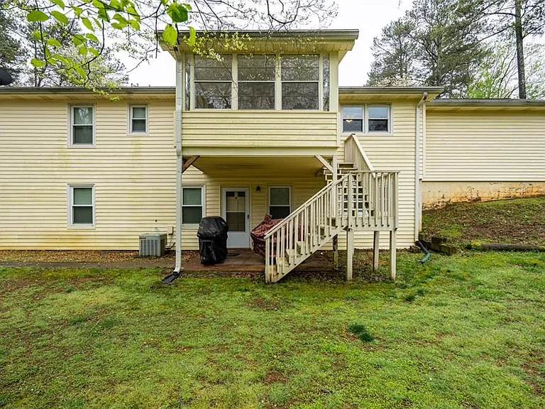 465 Dobbs Rd #B — Photo 25