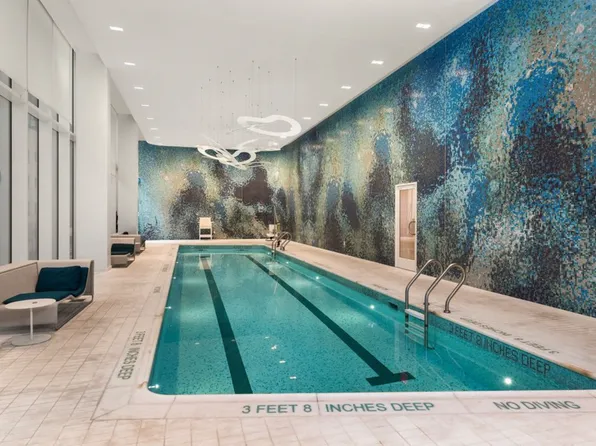 242 West 53rd Street image 15 of 17