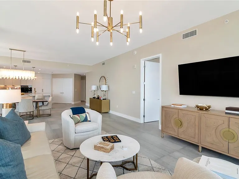 3101 W Bayshore Blvd #804 — Photo 43